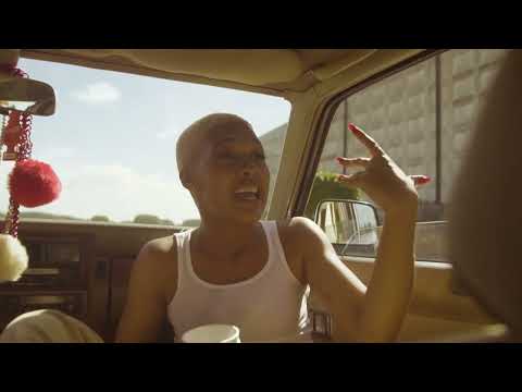 RED6XTEEN - La Moneda