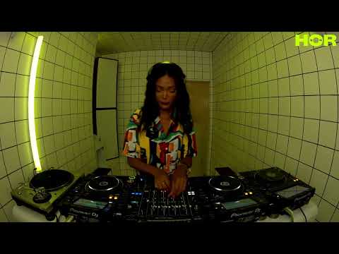 Hoe_Mies - Dre Ngozi | HÖR - Oct 21 / 2022