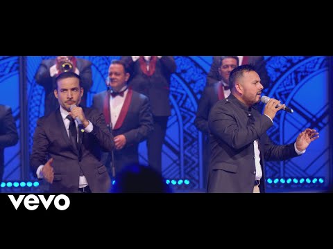 Popurrí a Pepe Bustos : Perfume de Gardenias / Congoja / La Sortija (En Vivo)