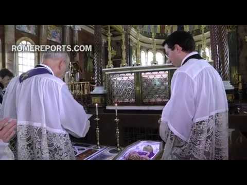 El papa Francisco envía un telegrama por el fallecimiento del prelado del Opus Dei