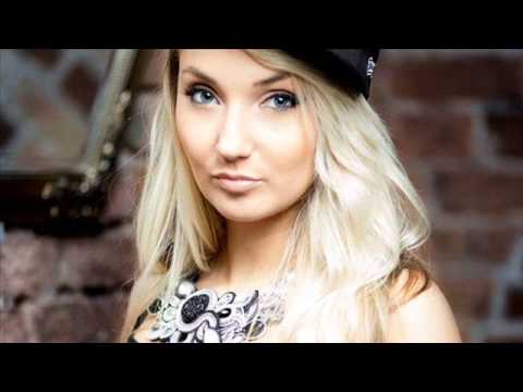 Cleo feat. Sitek - Cicha Woda (prod. Donatan)