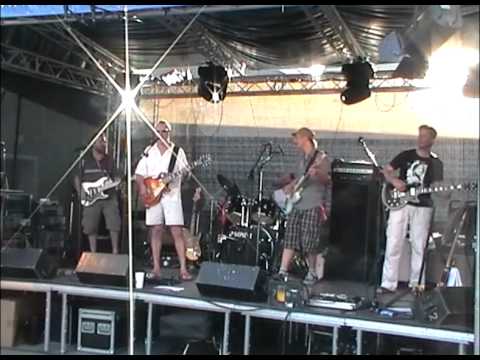 Wienergassenblues 2012 - Guitars Only - Black Dog
