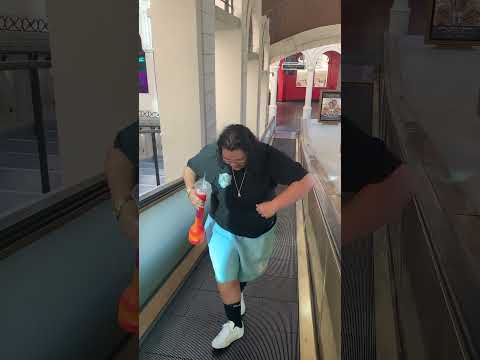 Uno Red So Drunk She Can’t Even 2Step RN #yt #trending #viral #live #sub #funny #money #like #unored