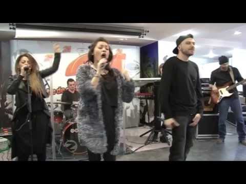 Shift feat. Andra - Avioane De Hartie | Live @ Radio 21