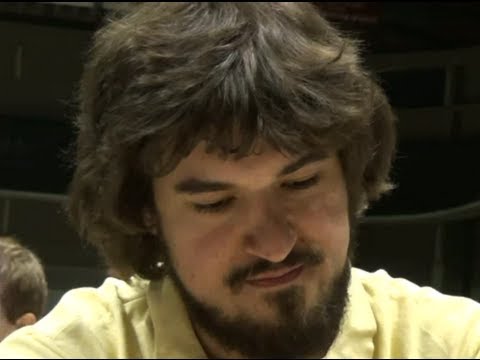 1.9. GM Jiří Štoček - WIM Kristýna Havliková 1/2 -1/2