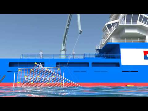 Dacon Rescue Scoop Pickup Close to Hull