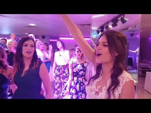 Grupa Tip Top - Zbog jedne ljubavi (live)