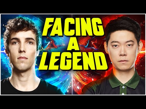 GRUBBY vs MOON - Facing A LEGEND | WC3