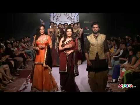 ARCHANA KOCHHAR – AW ’14 @ DAY 1, BFW