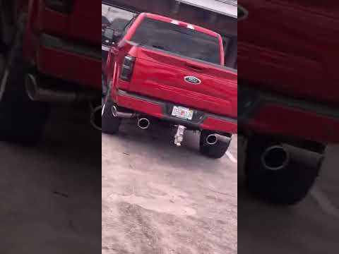 Ford F-150 with 6 Exhaust Tips!