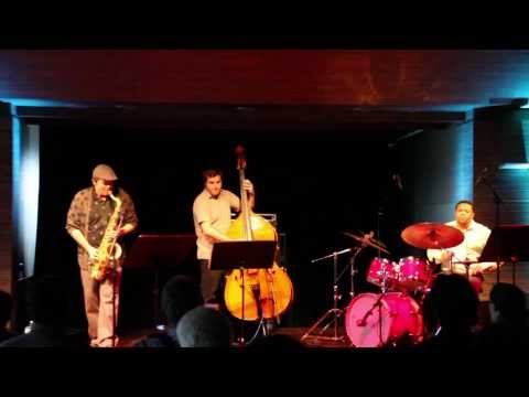 Igor Lumpert trio Live recording for Clean Feed 