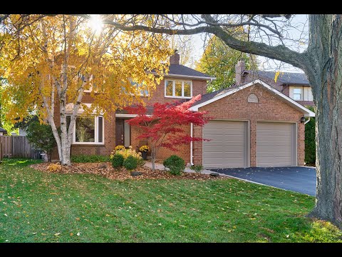 Oakville Real Estate | 1174 Montrose Abbey Dr | Dan Cooper Group