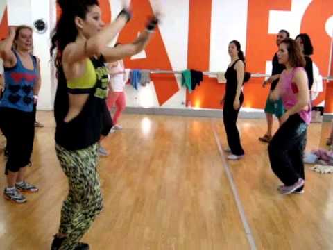 ZUMBA® MASTERCLASS Chica sexy