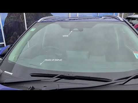 5610152F80 TOYOTA YARIS CROSS WINDSCREEN WITH CAMERA BRACKET WITH HEADS UP DISPLAY WITH ACOUSTIC