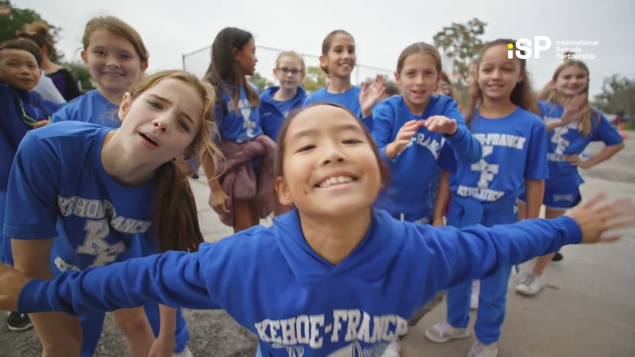 El Altillo International School — video