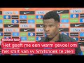 ??? | 'TROTS dat ik van ver ben gekomen' | Denzel Dumfries draagt het shirt van Oranje én Smitshoek