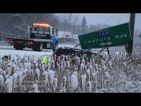 Twin Cities MN Morning Heavy Snow and Wrecks - 12/4/2016