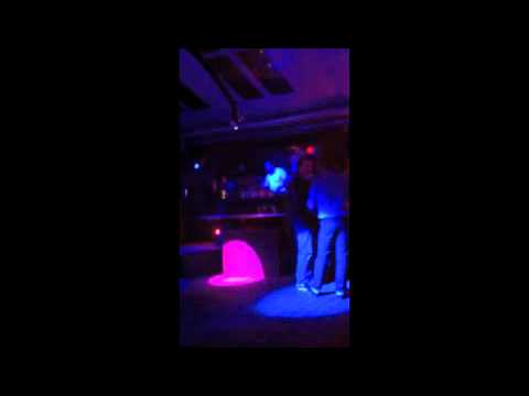 Juan Chriss Warm Up Valentino Kanzyani May 2011