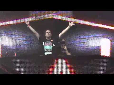 Leon Bolier   LIVE @ ASOT 550 IEC Kiev 10 03 2012