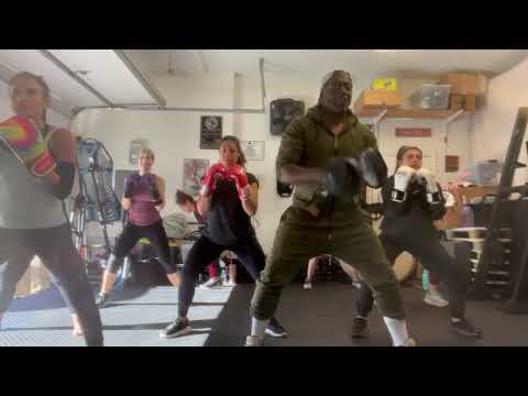 Tae Bo RAW (40 Min Workout)