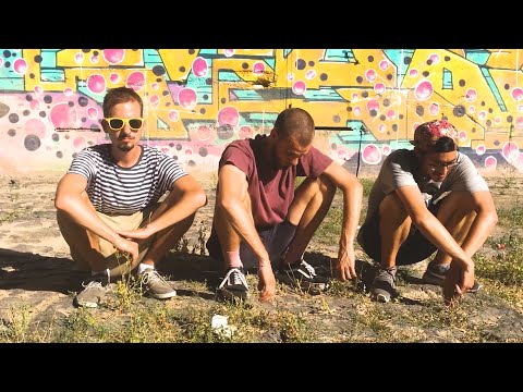 Jesusus feat. Yaşar MC -  Die Glut Ist Fake (Official Video)