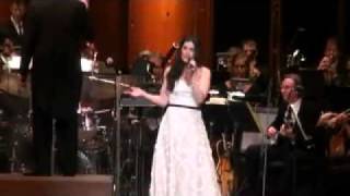 Idina Menzel - Poker Face (Live)
