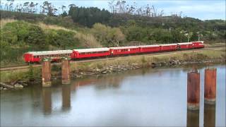 preview picture of video 'Grunty Da 1431 Coming Down The Taranaki Line'