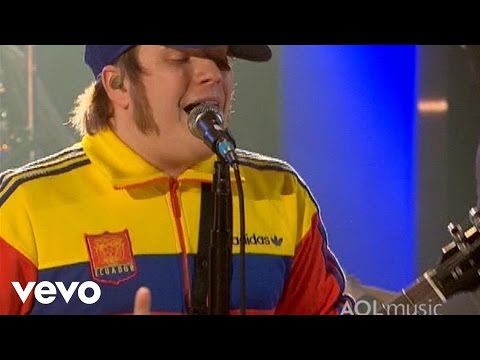 Fall Out Boy - Of All The Gin Joints In All The World (AOL Music Live)