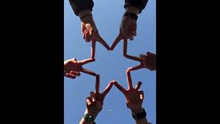 Download lagu Pics ideas for group dp 🖼️✨👯‍♀️#pics #ideas #recreation #trendingshorts #friends mp3