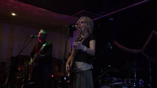 This Hungry Life by Tanya Donelly and friend (Encore)