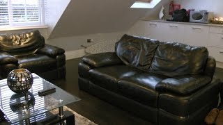 preview picture of video 'Holiday apartment when visiting Blackpool attractions - Poulton le Fylde apartment'