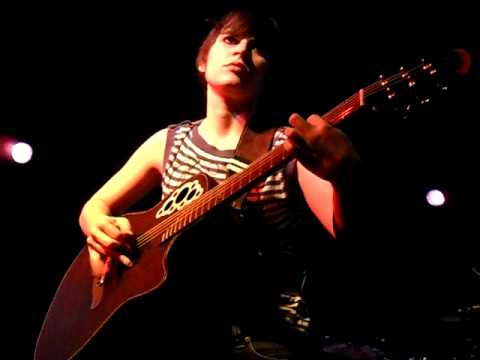 Kaki King Blowing minds with Magazine 5/25/10