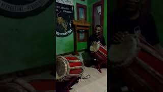 Download lagu LATIHAN KENDANG PENCAK SILAT mp3 Download lagu LATIHAN KENDANG PENCAK SILAT mp3