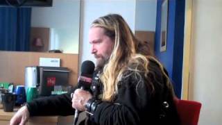 Kerrang! Radio: Matt Stocks Interviews Zakk Wylde (In A Tiny Hotel Room)