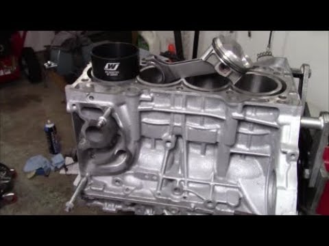 Ultimate K20/K24 Build Guide! PT. 7 (Installing Pistons)