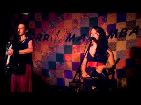 Trio Sinhá Flor na Toca do Leão - Sorocaba