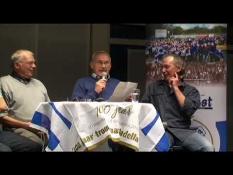 Bladella 100 jaar voetbalcafé 'Bladella in den vreemde'