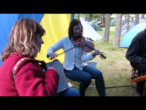 KORRÖ 2015 - Buskspil på camping / Reventlow nr. 145 (DK)