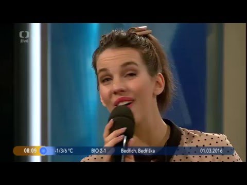 Michaela Doubravová a Roman Tomeš - Královna bielych tenisek (muzikál Osmý světadíl)