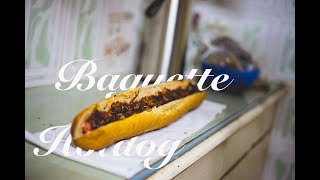 Baguette hotdog deluxe