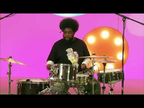Questlove and Knuckles from The Roots - Yo Gabba Gabba!