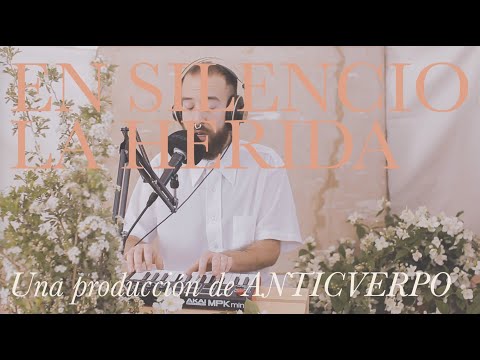 EN SILENCIO y  LA HERIDA acústico en Directo - ANTICVERPO