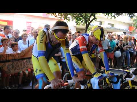 Tinkoff-Saxo and Alberto Contador warm-up at the Vuelta