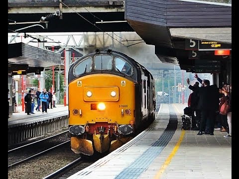 *THRASH* DRS 37688 & 37194 on Berkley Flasks passing Stafford 28/5/2014