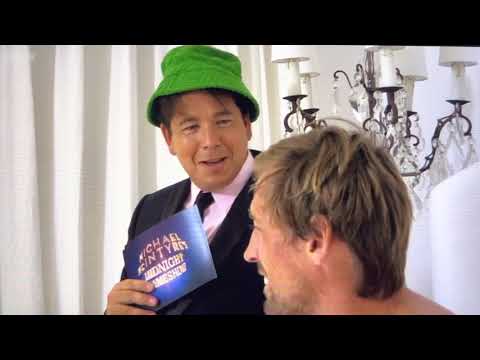 Holly Willoughby ￼￼in bed with Peter Crouch ￼￼😱😱