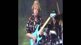 SAGA 2003 Aquafest &quot;The Runaway&quot; www.sagaplanet.de