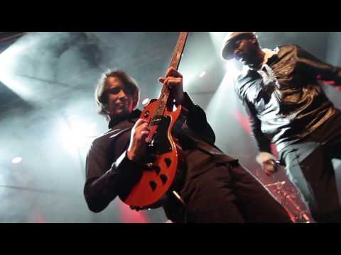 Ti Polosound & Skamélia Band -  MILITANT - Live Métronum  2015