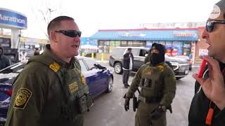 “How do I know you’re a U.S. citizen?” ICE agent confronted by protest after questioning man in MN