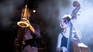 Harlem Nocturne played by Red Pellini and Flavia Ostini