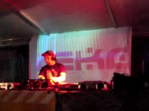 Dj Garnie:c /1/na Goodvibzz stage HS2012 .MOV